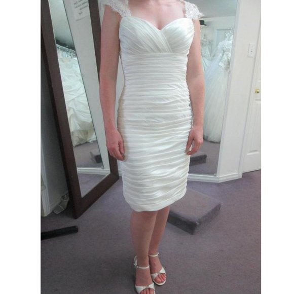 NEW MOONLIGHT GORGEOUS PENCIL IVORY WEDDING DRESS Bachelorette/Destination - Picture 1 of 7